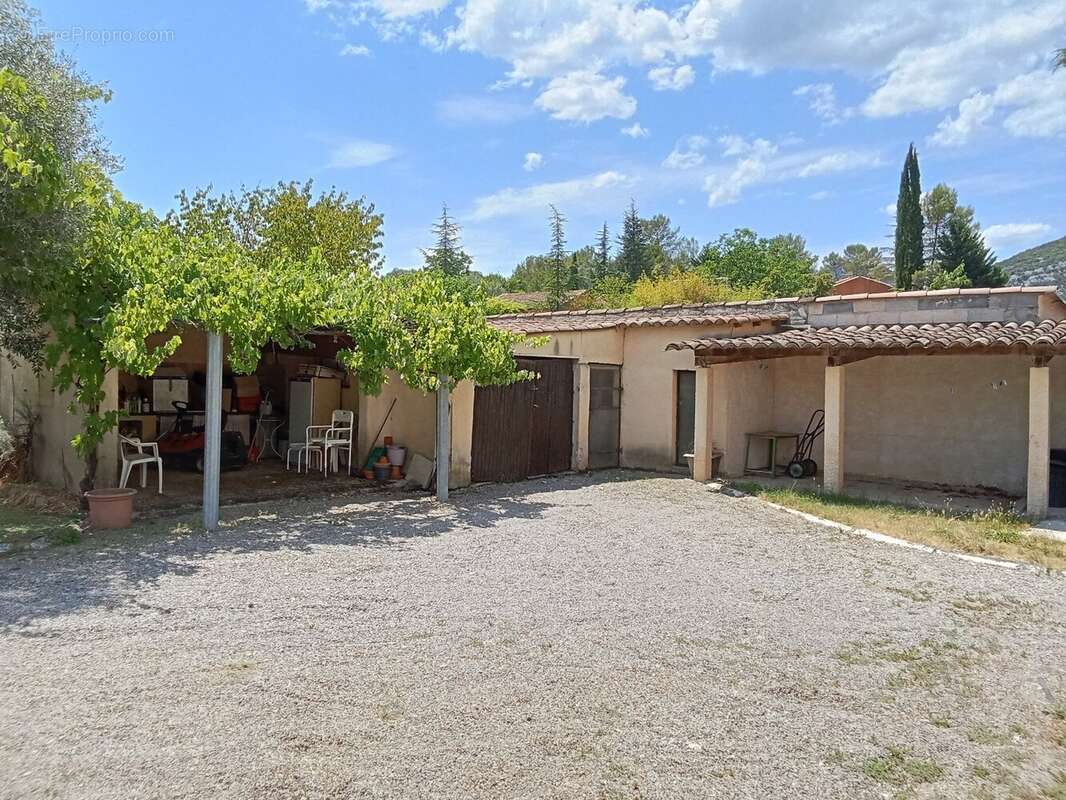 Maison à SAINT-HIPPOLYTE-DU-FORT