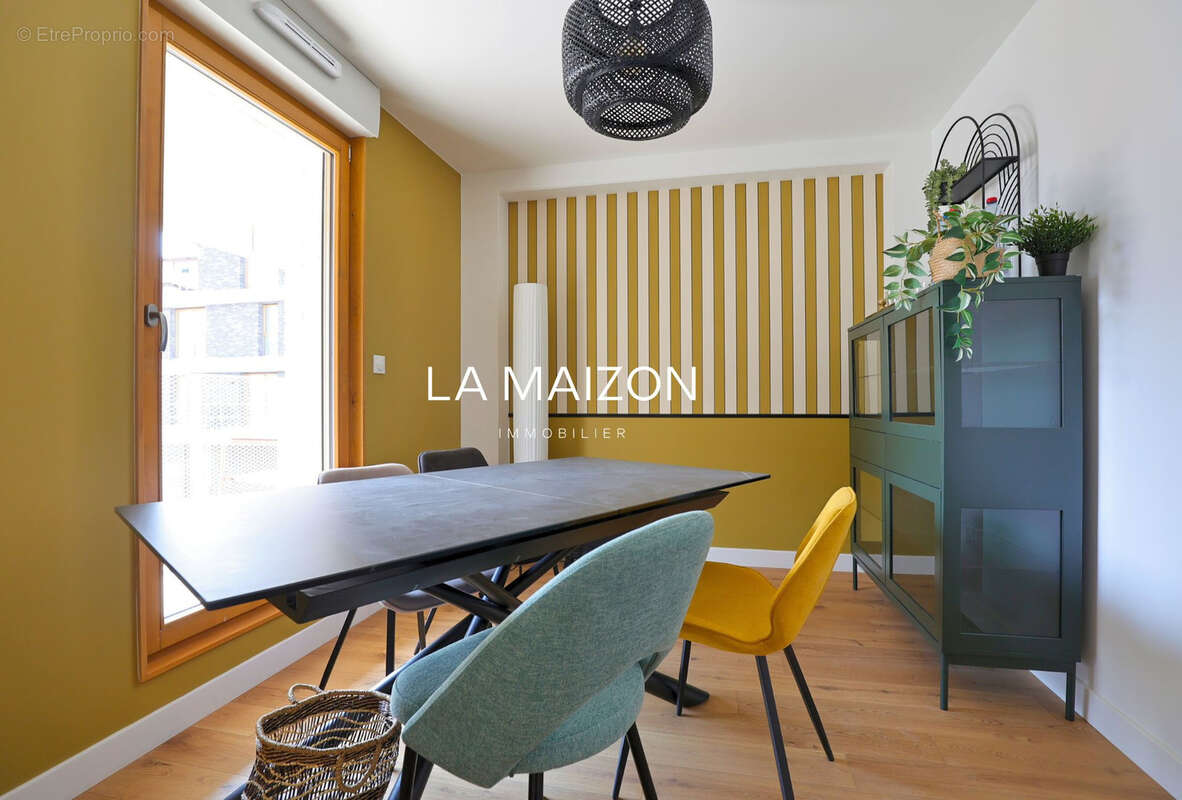 Appartement T4 de standing avec vaste balcon + 2 parkings   Marcq-en-Barœul secteur Brossolette - photo 9