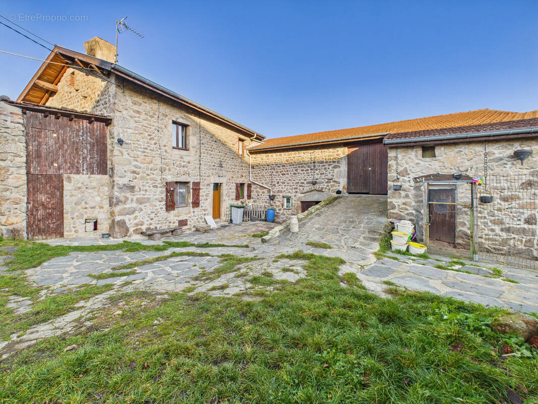 Maison à AUREC-SUR-LOIRE