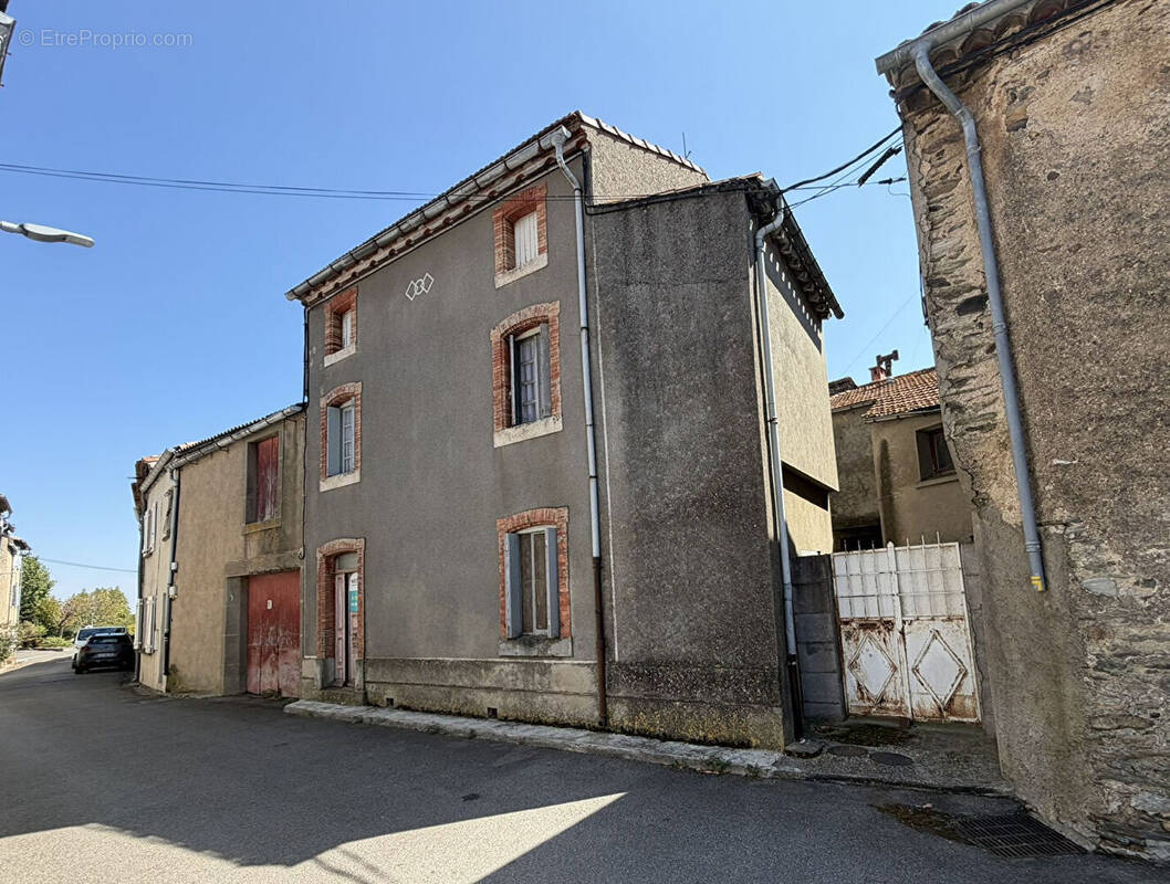 Maison à LIMOUSIS