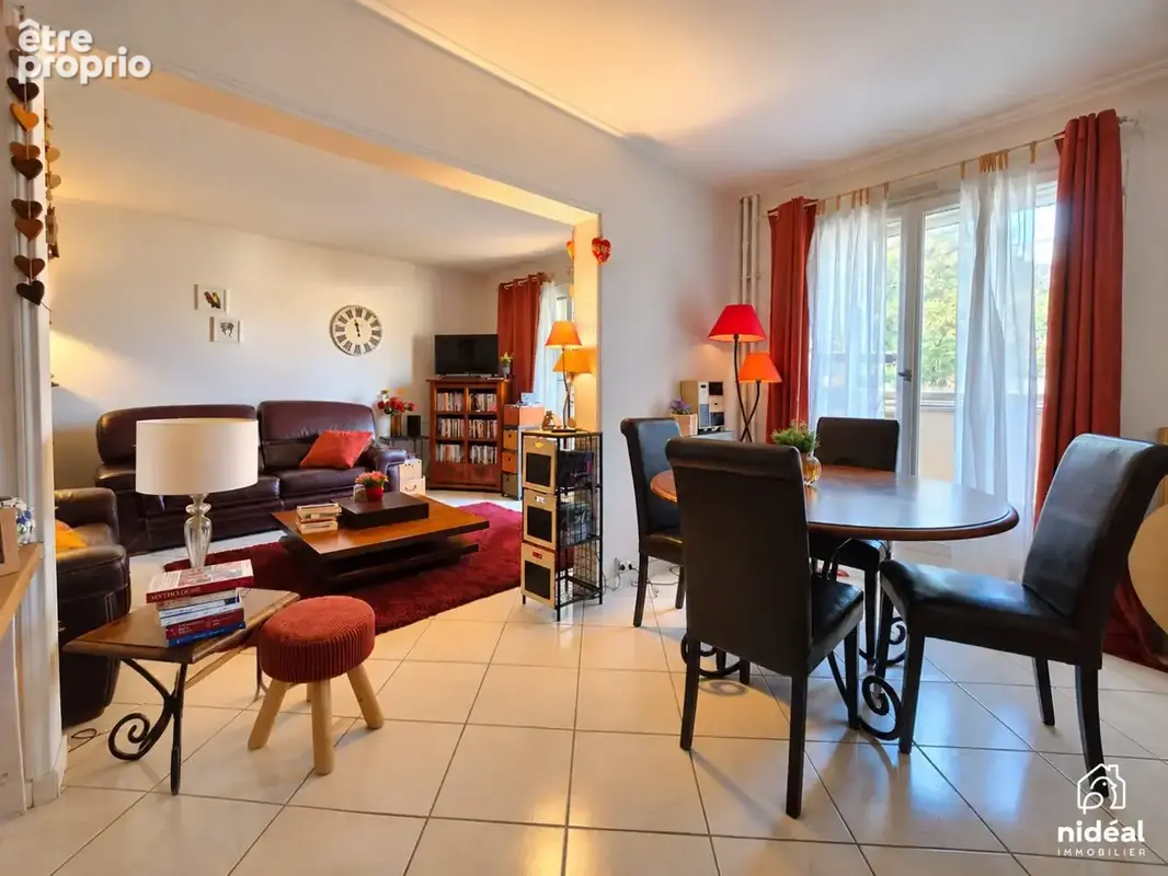 Appartement 4 pièces 83 m² à vendre à Compiegne (60200) - photo 3