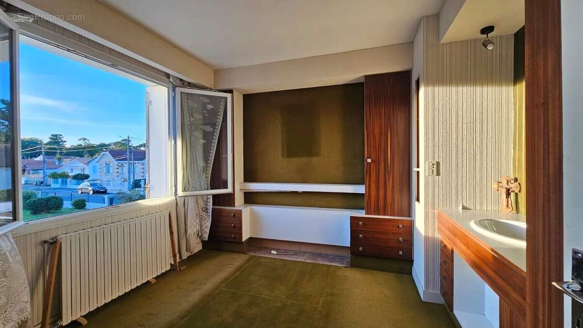 Maison à SAINT-GEORGES-DE-DIDONNE