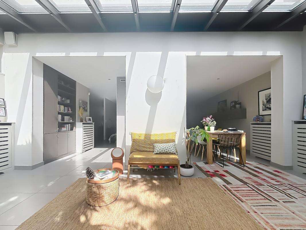 Maison à MONTREUIL