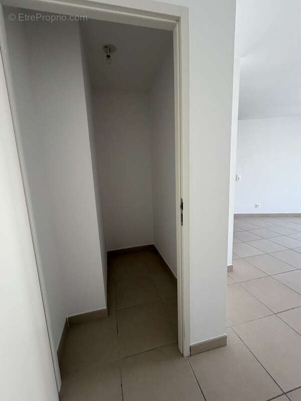 Appartement à SALON-DE-PROVENCE