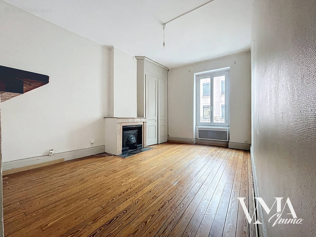 Appartement à LYON-8E