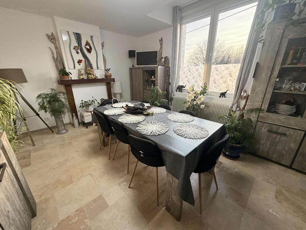 Maison à RAISMES