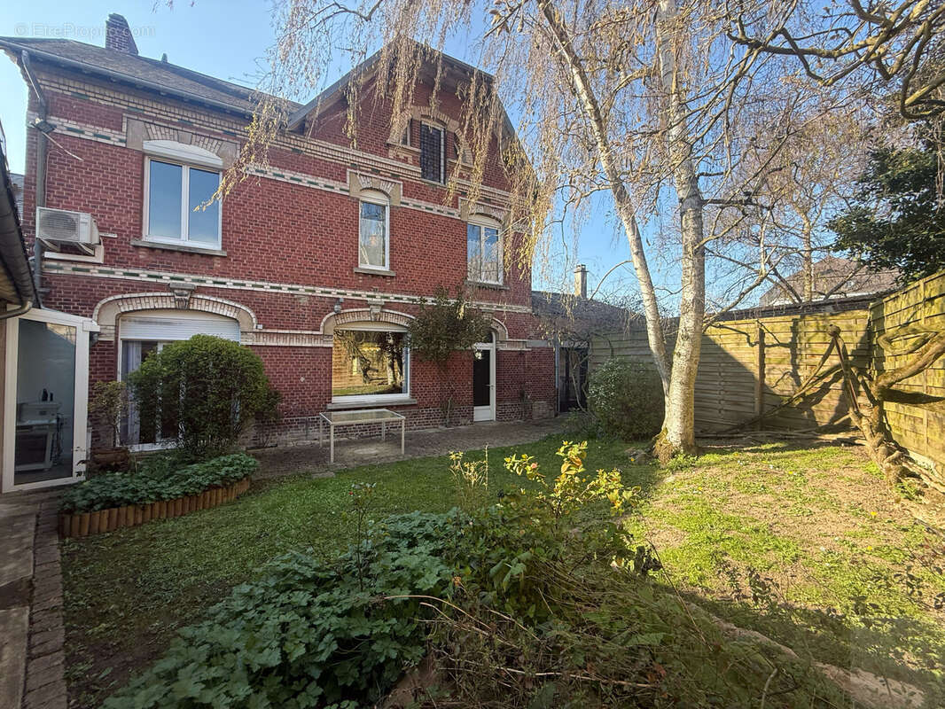 Maison à MONTDIDIER