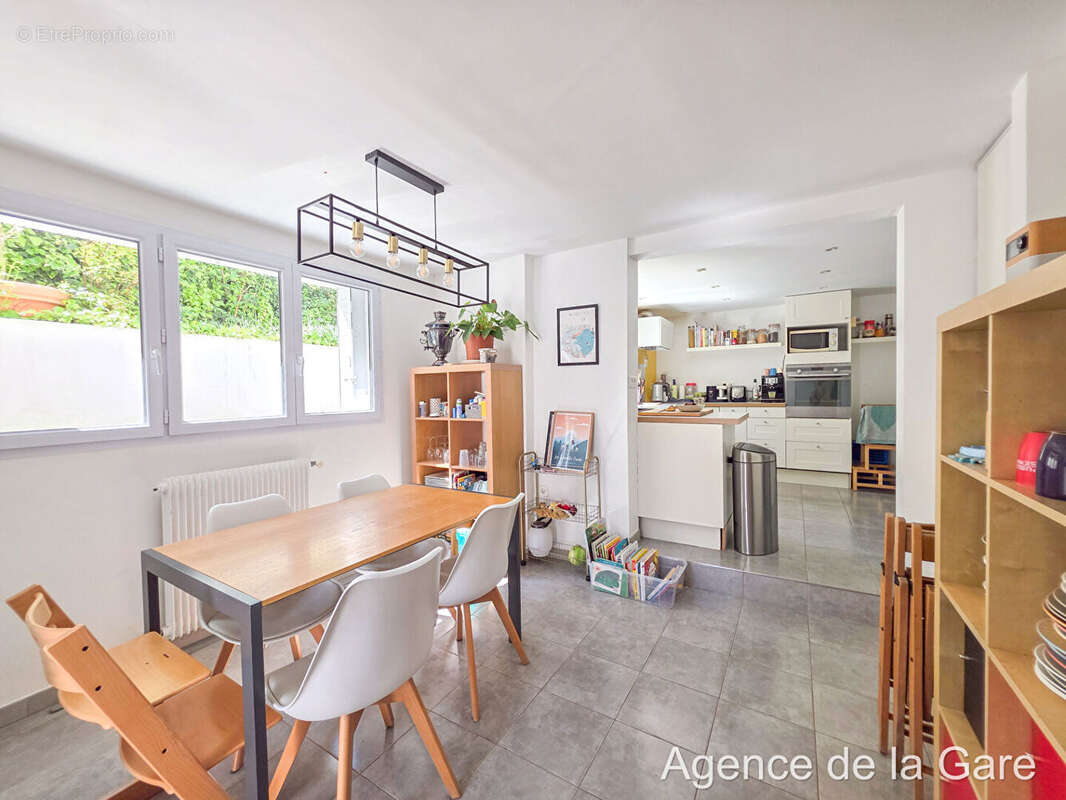 Maison à MAISONS-LAFFITTE