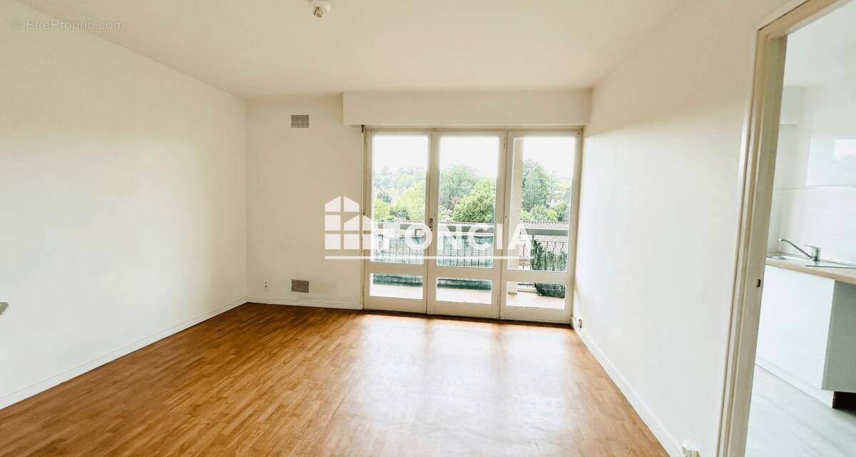 Appartement à RAMONVILLE-SAINT-AGNE