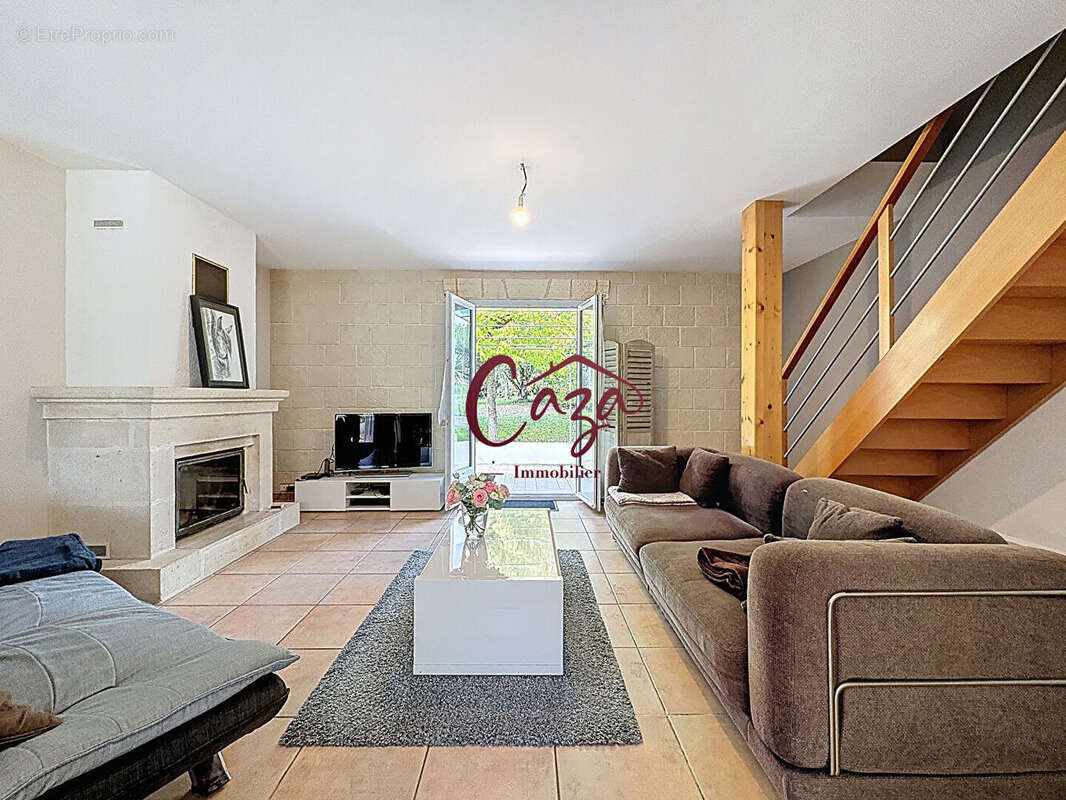 Maison à FARGUES-SAINT-HILAIRE