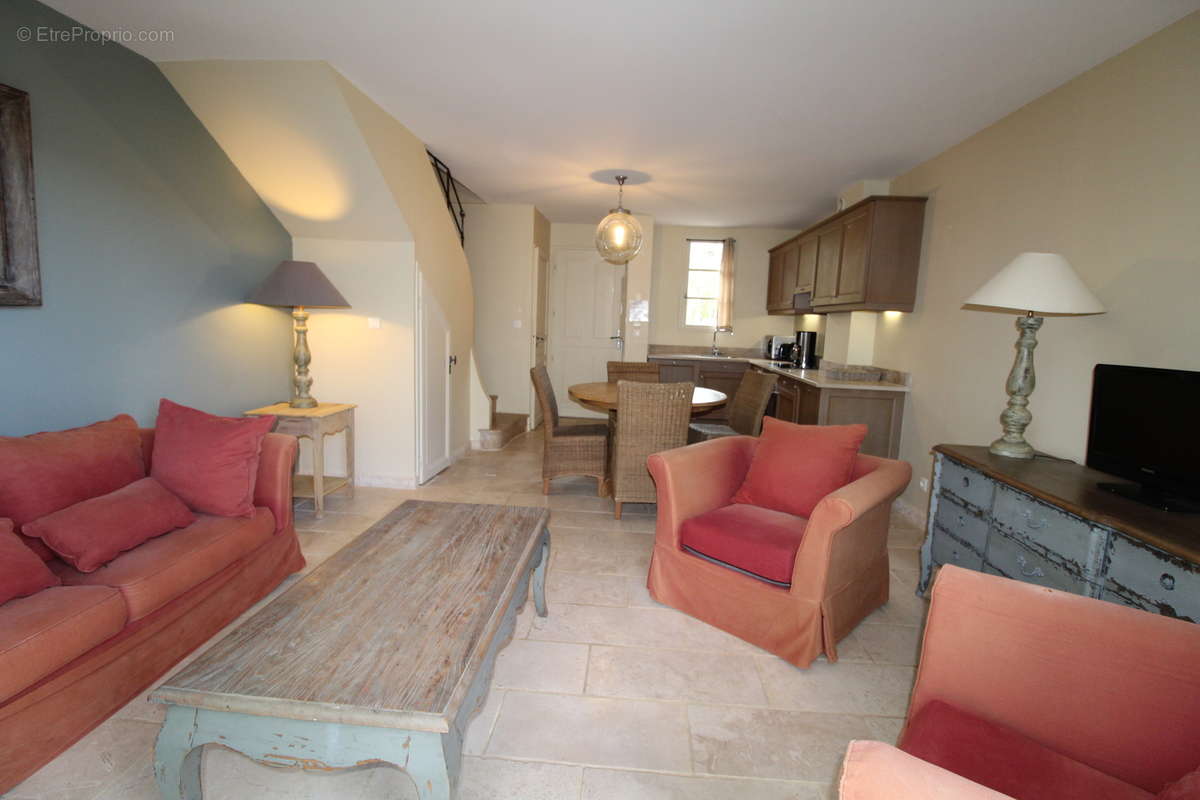 Maison à SAINT-LAURENT-DE-LA-CABRERISSE