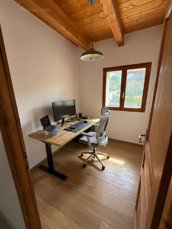 Appartement à AIX-LES-BAINS