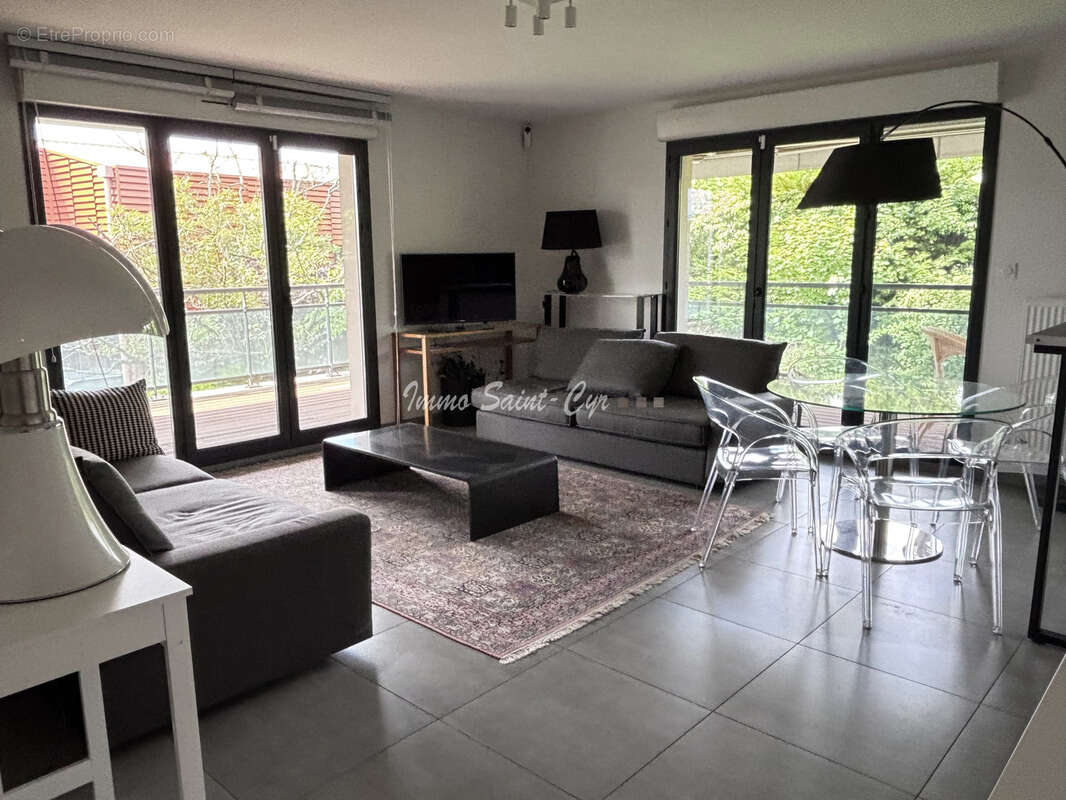 Appartement à SAINT-DIDIER-AU-MONT-D'OR