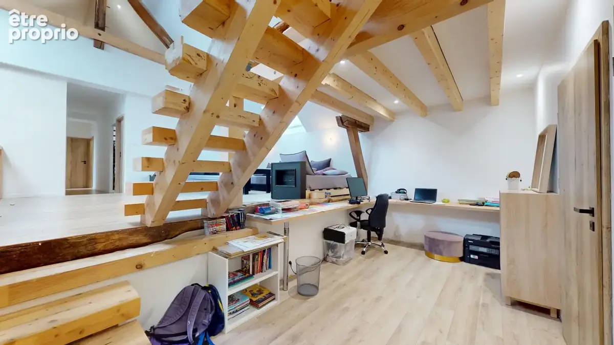 Maison 6 chambres avec piscine et garage - photo 9