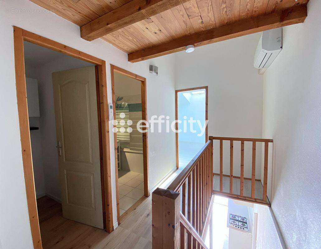 Appartement à SAINT-ANDRE-DE-SANGONIS