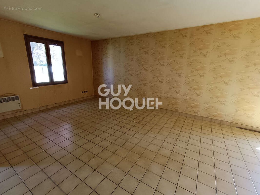 Maison à NERVIEUX