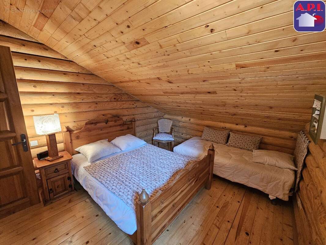 Maison à SAINT-PIERRE-DELS-FORCATS