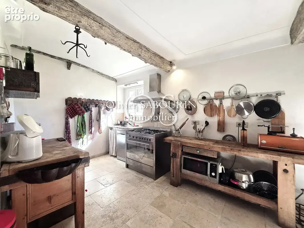 Exceptionnel au cœur du village de Roquebrune-sur-Argens ! - photo 4