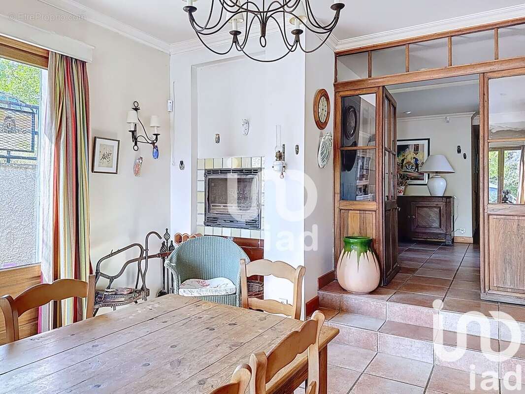 Photo 5 - Maison à ALLEMAGNE-EN-PROVENCE