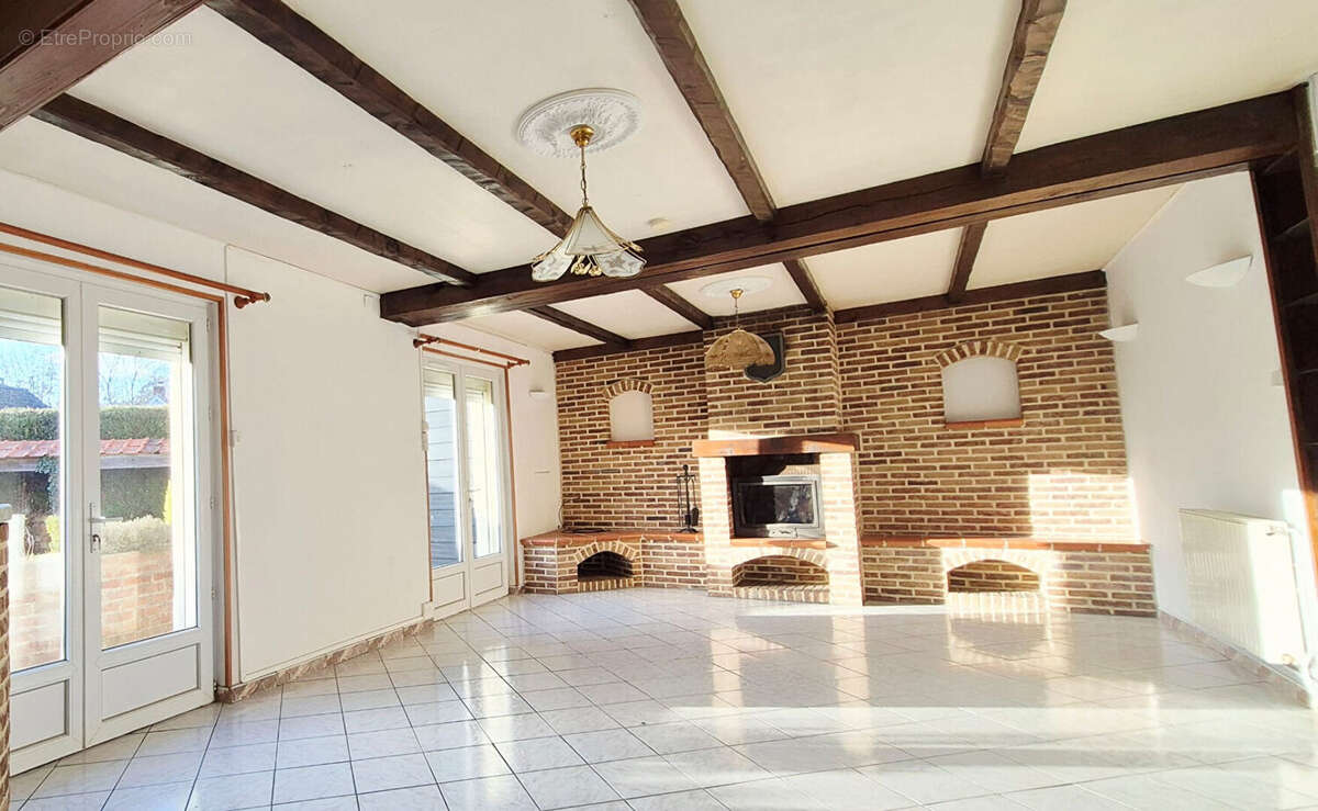 Maison à WARGNIES-LE-GRAND