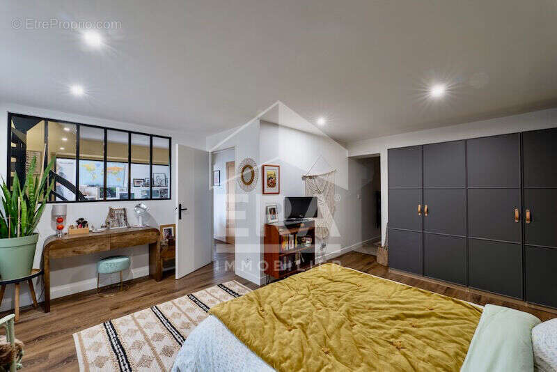 Appartement à BRIGNAIS