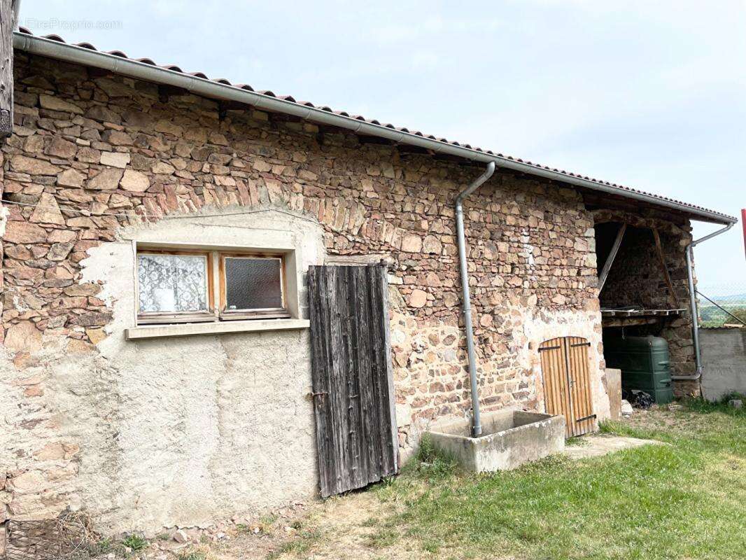 Maison forezienne 4 pièce(s) 133 m2 - photo 5