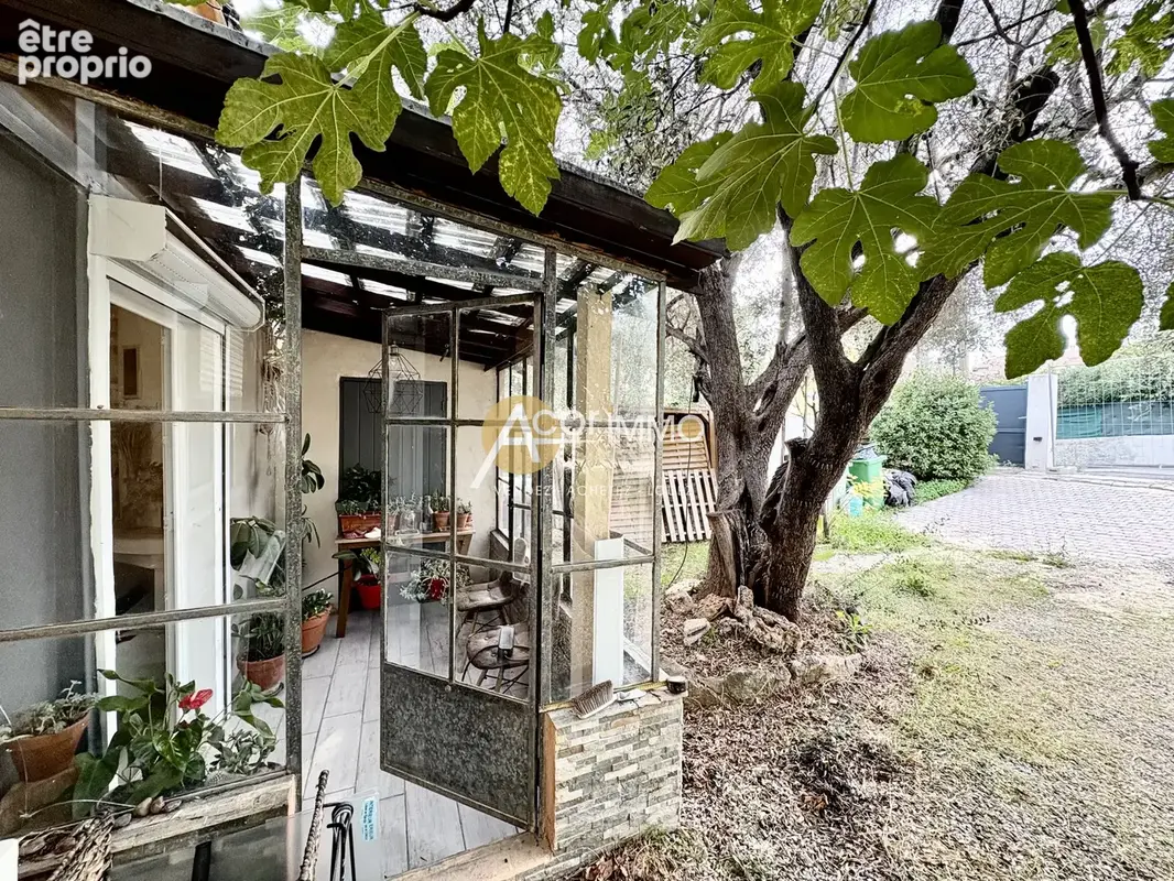 Toulon-4 chemins des Routes-Maison 2 chambres-Jardin - photo 3