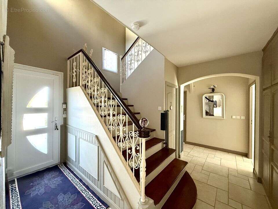 Maison à LONGUEVILLE