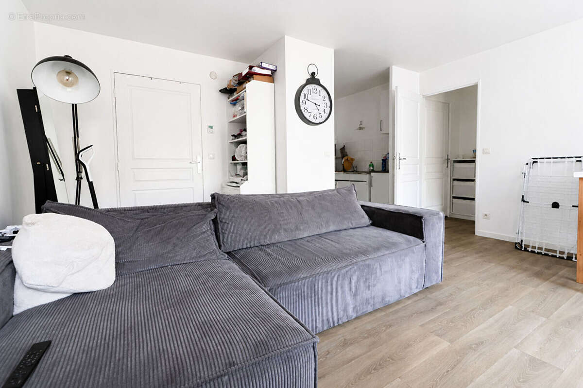 Appartement 2 pièces à vendre à Lille - - Rare sur le marché - photo 2