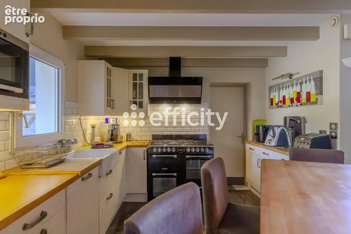 Maison 130 m² à Saint-Xandre  - photo 11