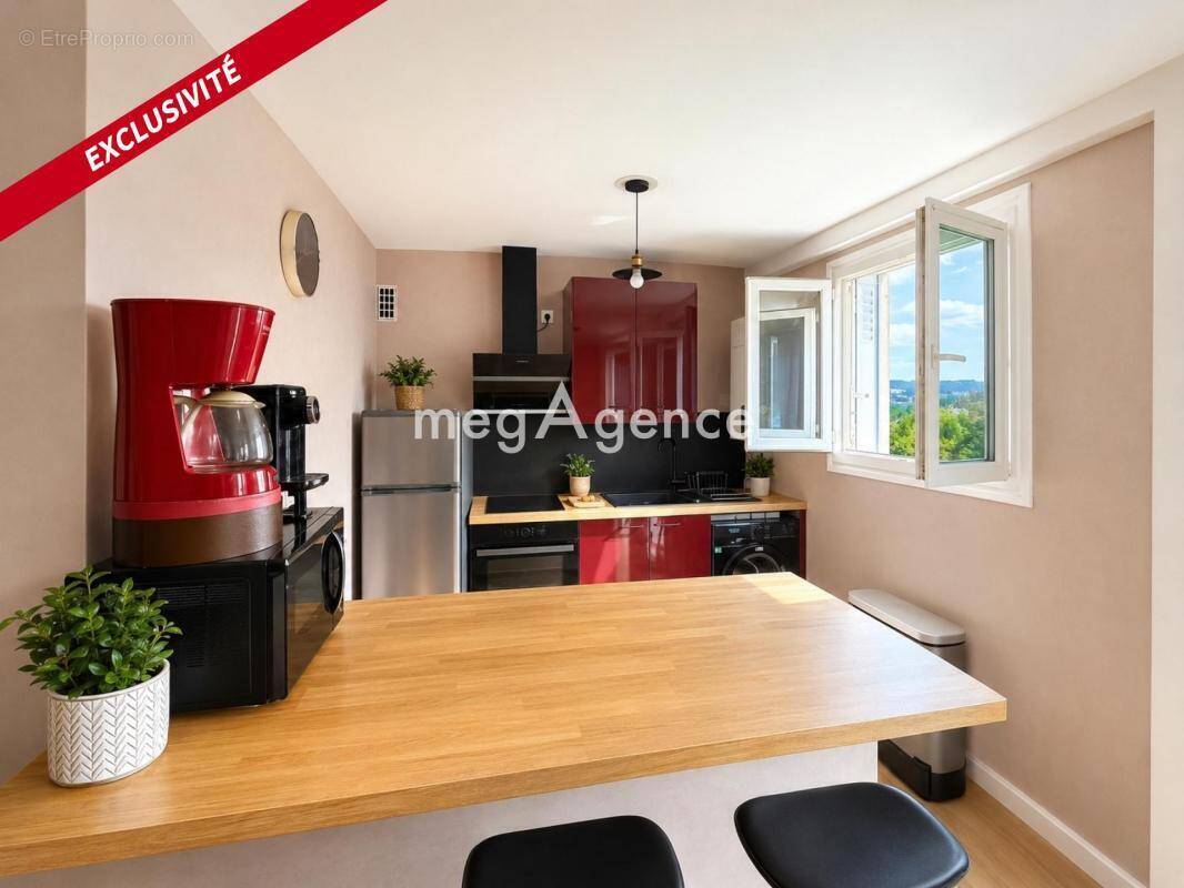 Appartement à SAINT-ETIENNE