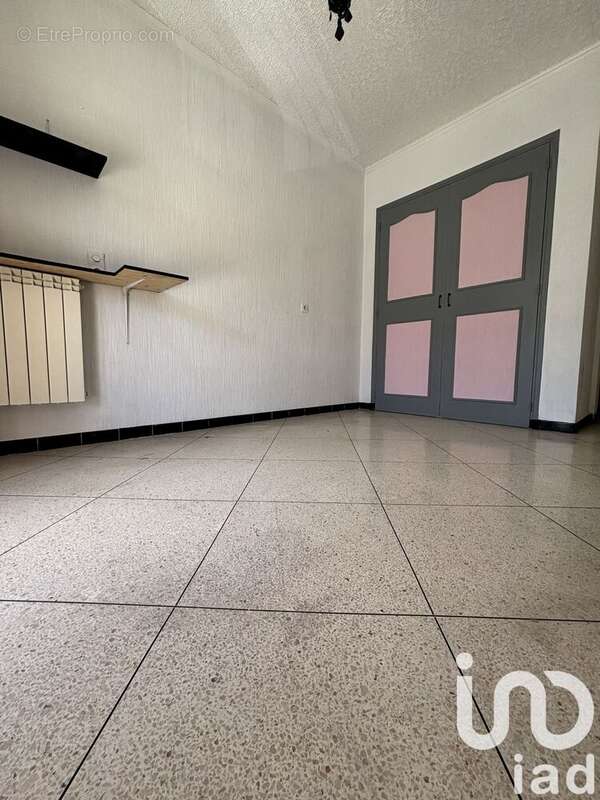 Photo 6 - Appartement à SALON-DE-PROVENCE