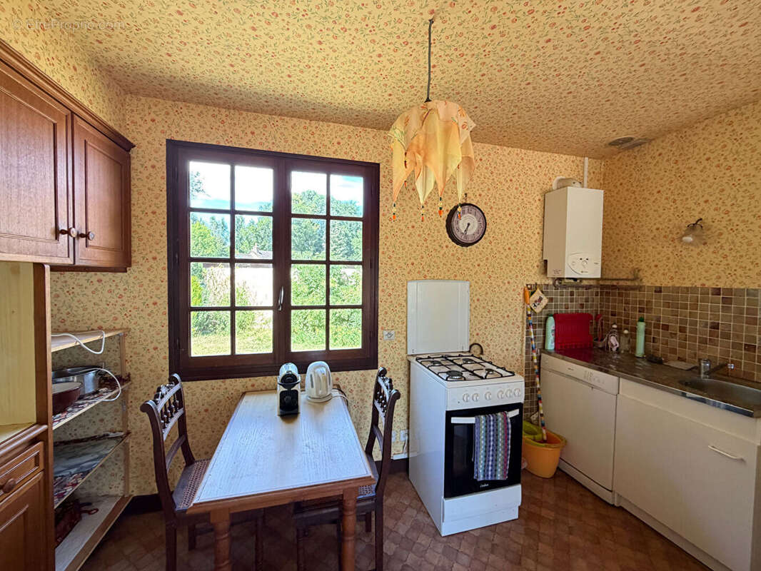 Maison à BROU