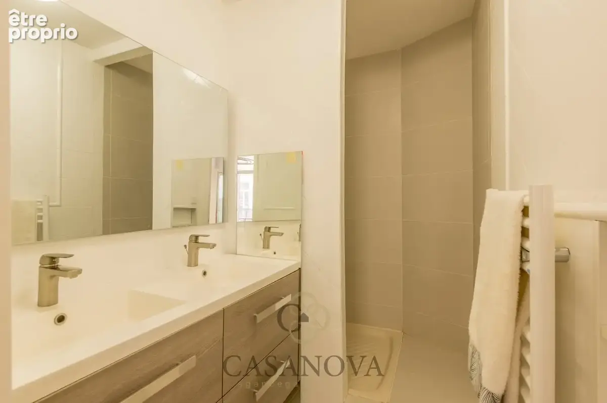 Appartement de charme à Sète coeur de ville, 91 m², balcon, parquet ancien, garage - photo 9