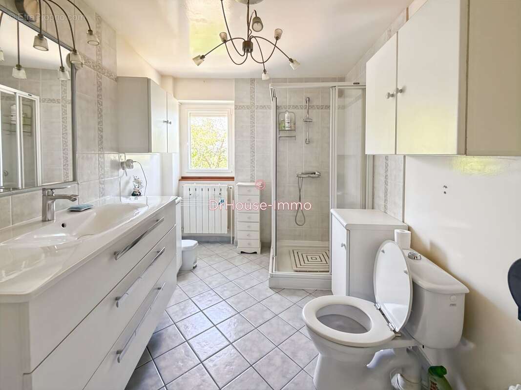 Maison à CIREY-LES-PONTAILLER