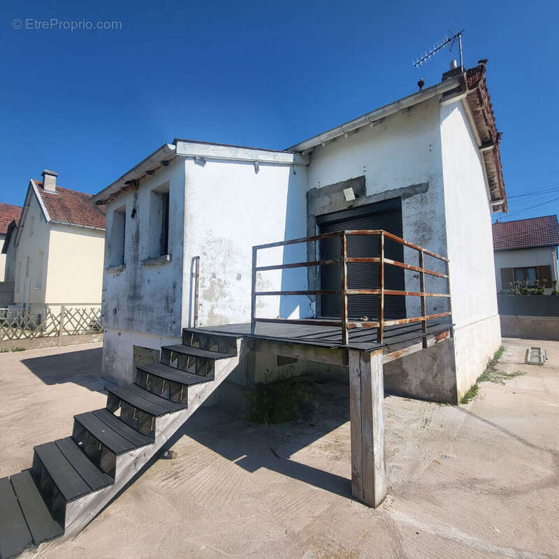 Maison à PARAY-LE-MONIAL