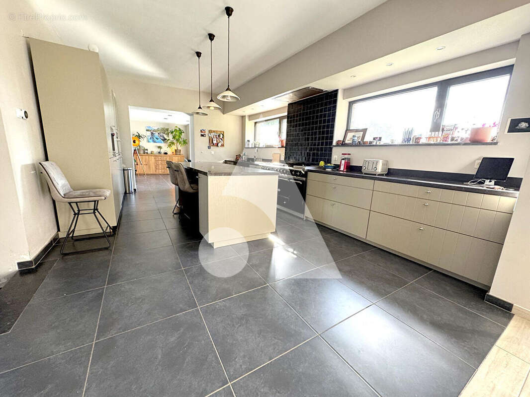 Maison à VIEUX-CONDE