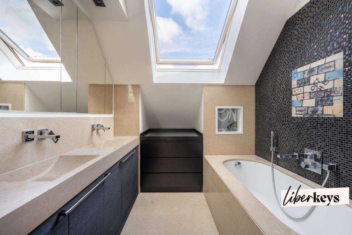 Maison à SAINT-LAURENT-LA-GATINE