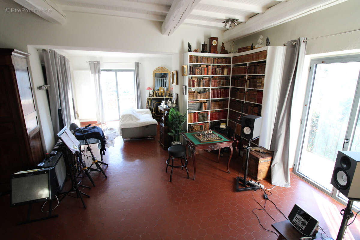 Maison à SAINT-CHRISTOL-LES-ALES