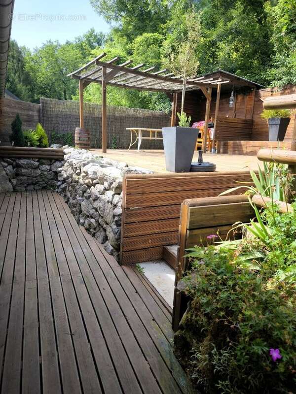 Appartement à FAVERGES