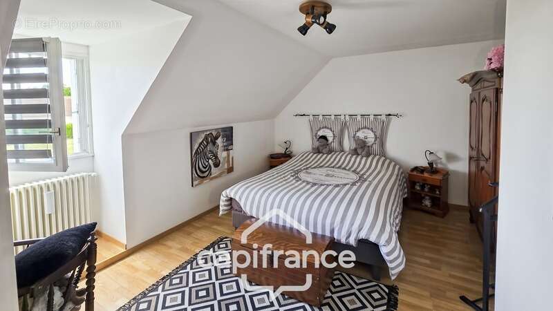 Maison à vendre 6 pièces CHALON SUR SAONE (71) - photo 6