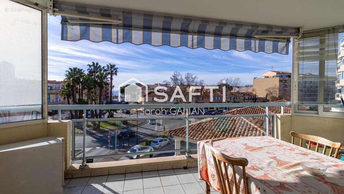 Photo 2 - Appartement à FREJUS