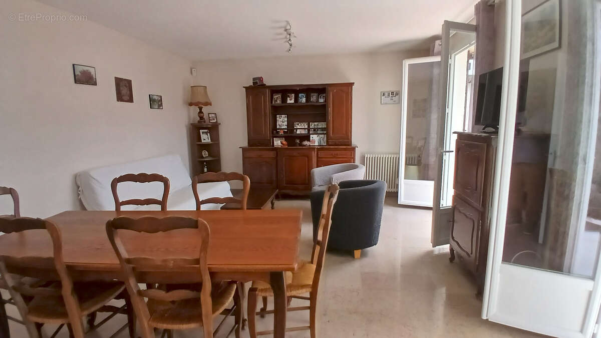Maison et terrain constructible! - photo 9
