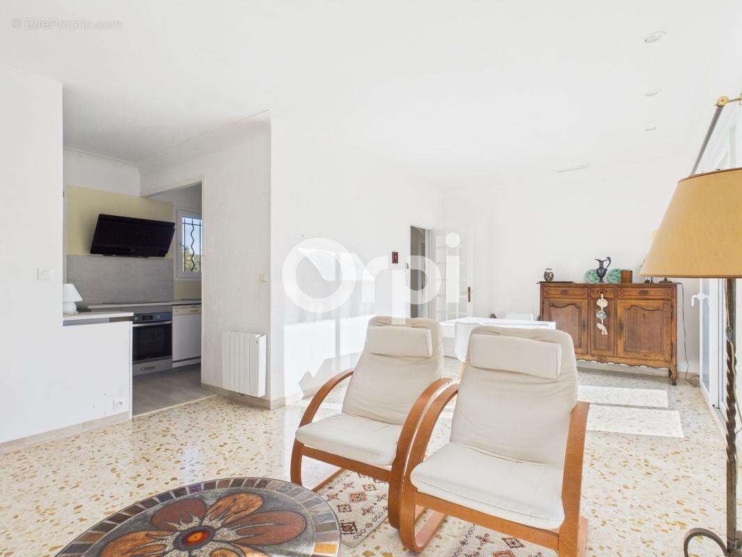 Maison à MANDELIEU-LA-NAPOULE