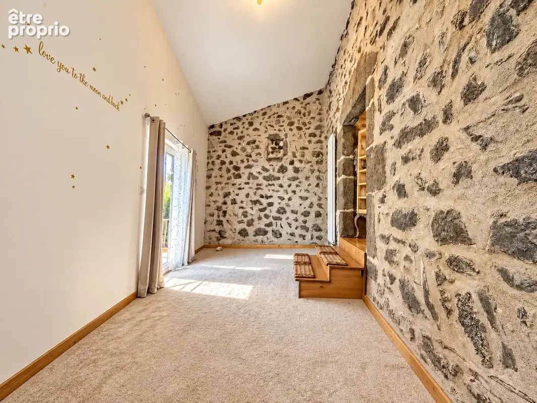 Maison entièrement rénovée   5 chambres   Dépendance   Terrain de 543 m2 POLIGNAC - photo 14