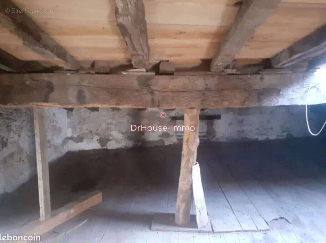 Maison à SOUGRAIGNE