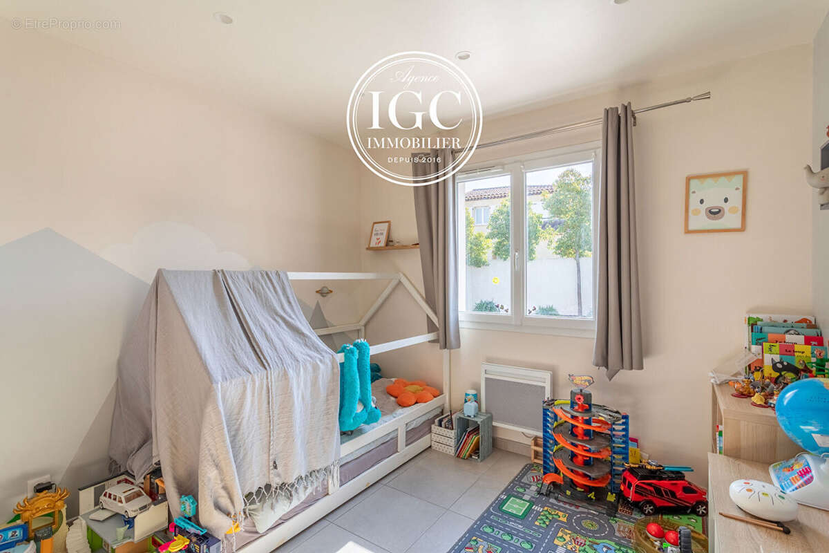 Maison à GIGNAC-LA-NERTHE