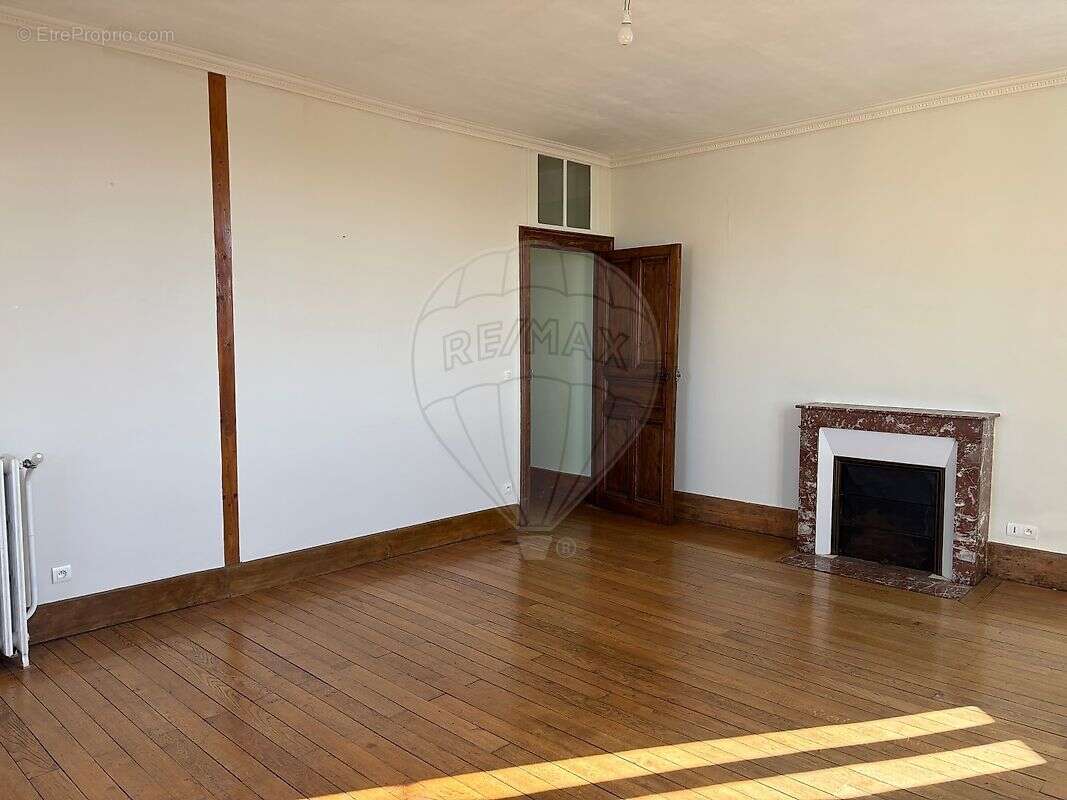 Appartement à DECIZE