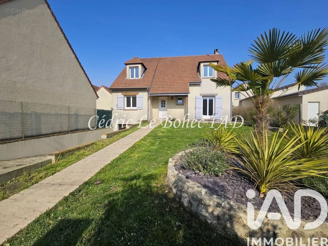 Photo 1 - Maison à SAINT-LEU-LA-FORET