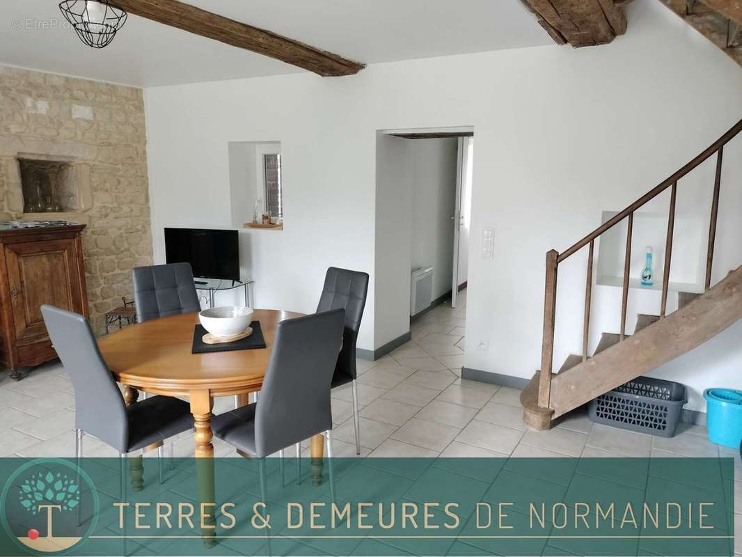 Maison à LE PIN-AU-HARAS